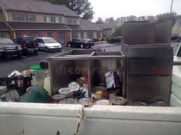 Best Garage Cleanout  in Andalusia, IL